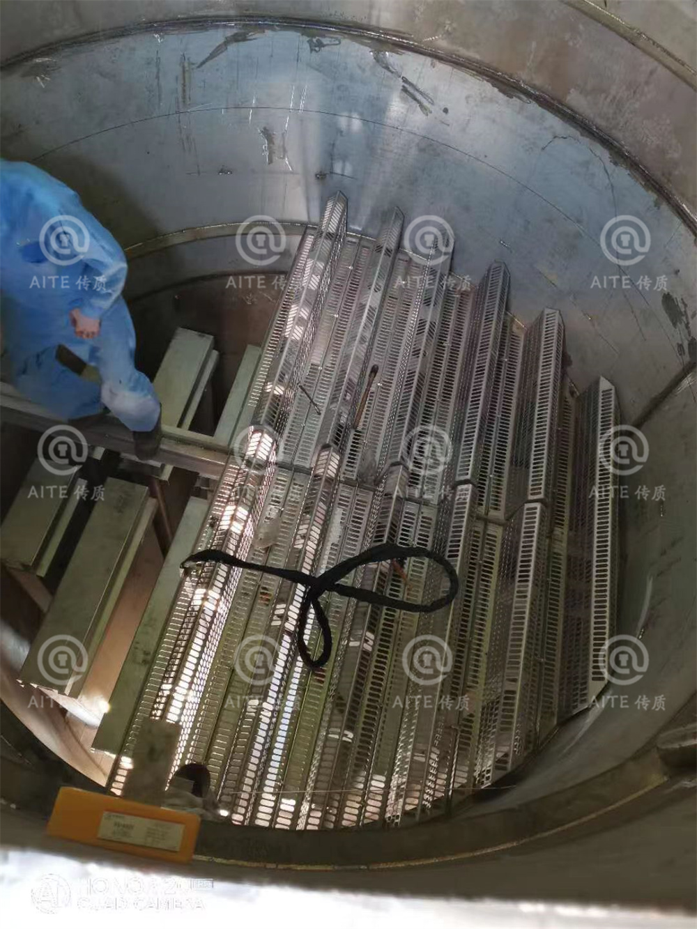 驼峰支撑安装